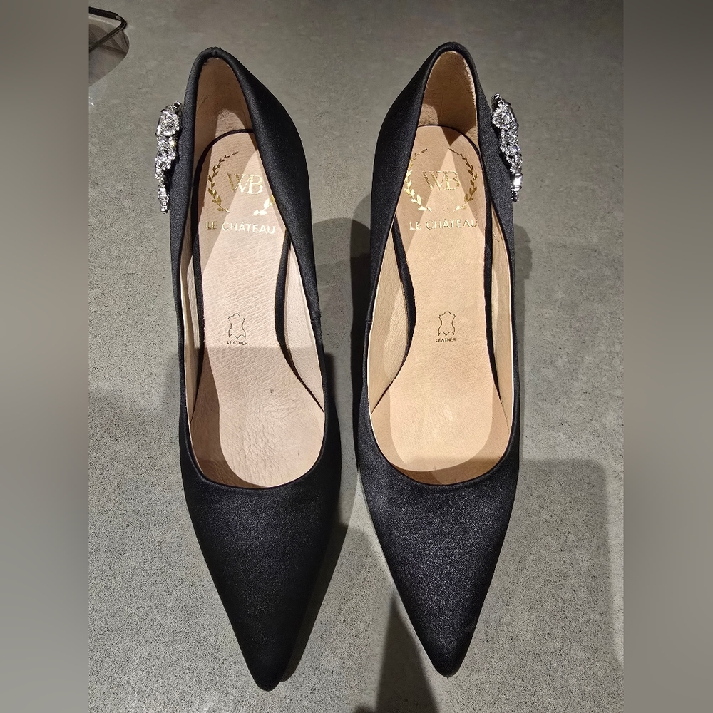 Le Chateau Black Satin Women's Shoes